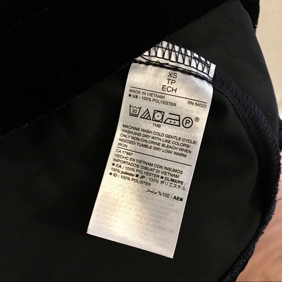 Velvet v-neck cami | NWT, black - Picture 5 of 8